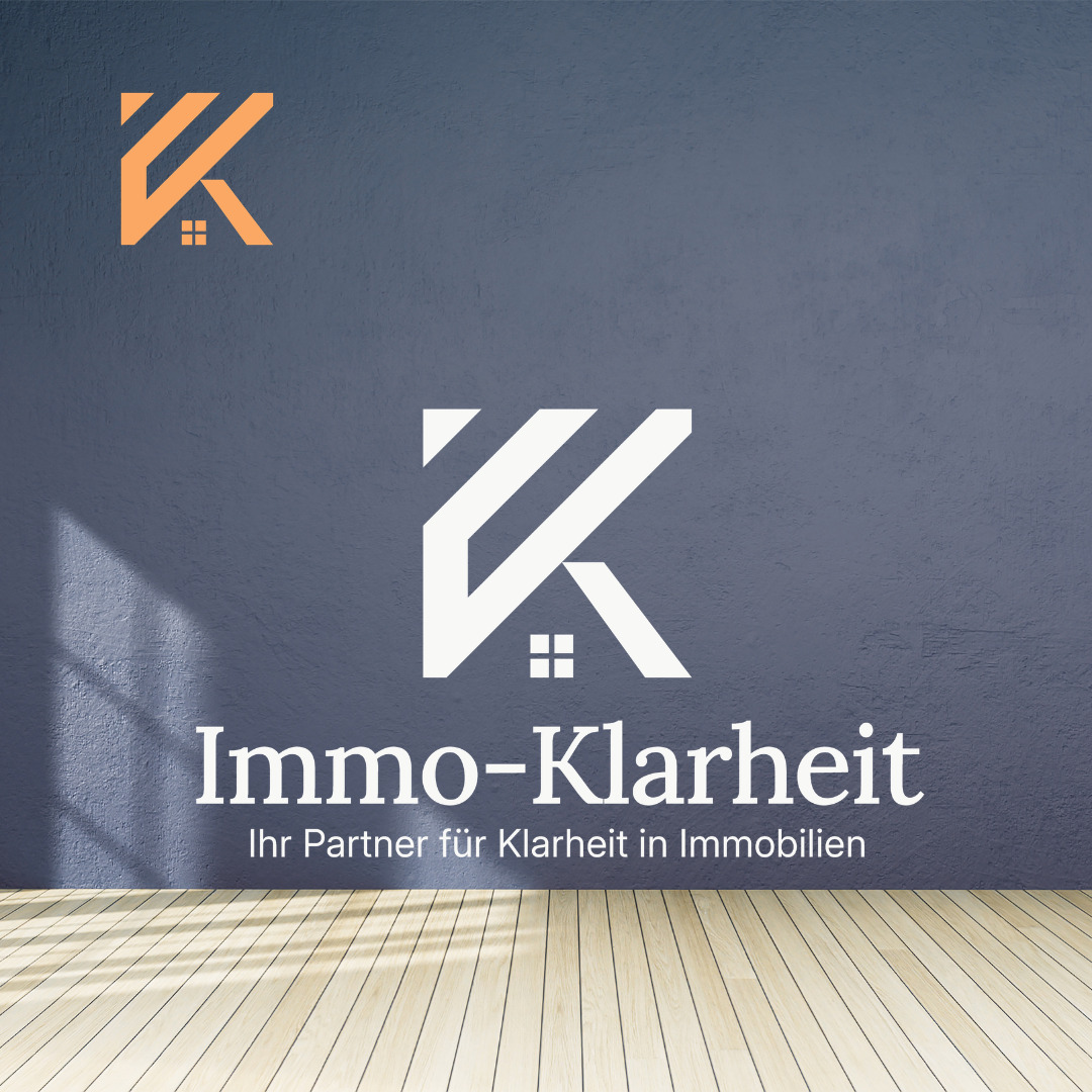 The Immo-Klarheit logo in white, with a blue wall and wooden floor in the background.