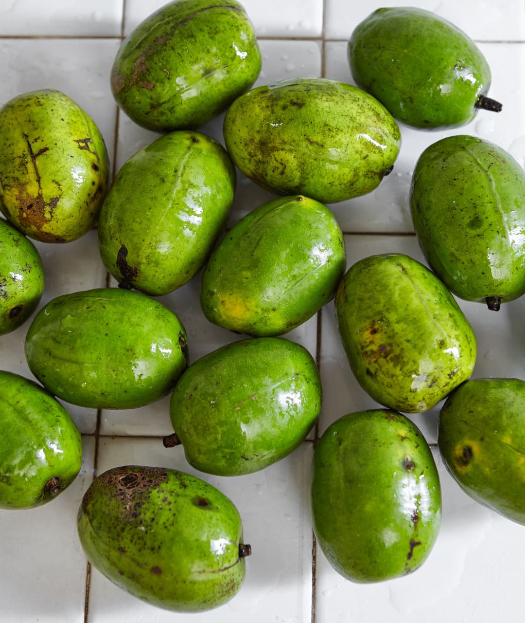 some ambarella the fruit from sri lanka on a table